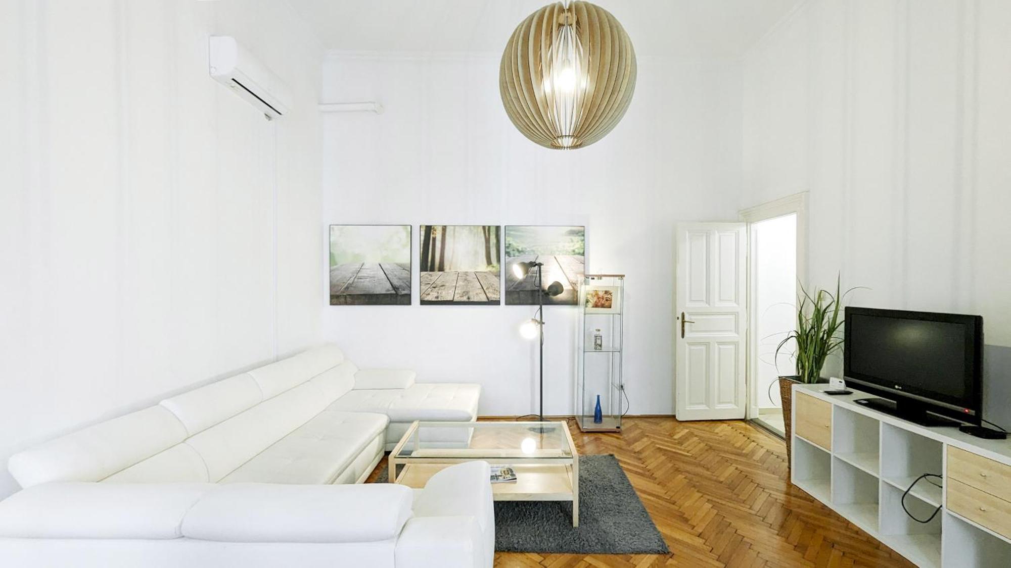Heart Of The City, Entire Very Big Apartment بودابست المظهر الخارجي الصورة