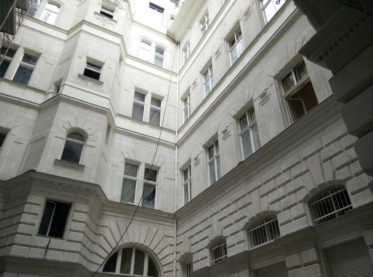 Heart Of The City, Entire Very Big Apartment بودابست المظهر الخارجي الصورة